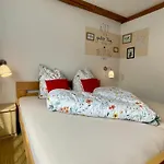 Haus Am Bach Apartamento *