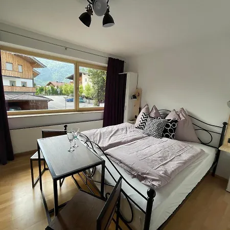 Haus Am Bach Apartment *