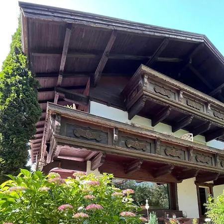 Daire Haus Am Bach Erl