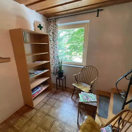 Daire Haus Am Bach Erl