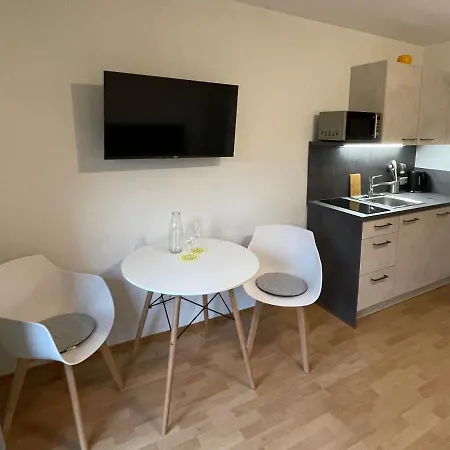 Haus Am Bach * ארל